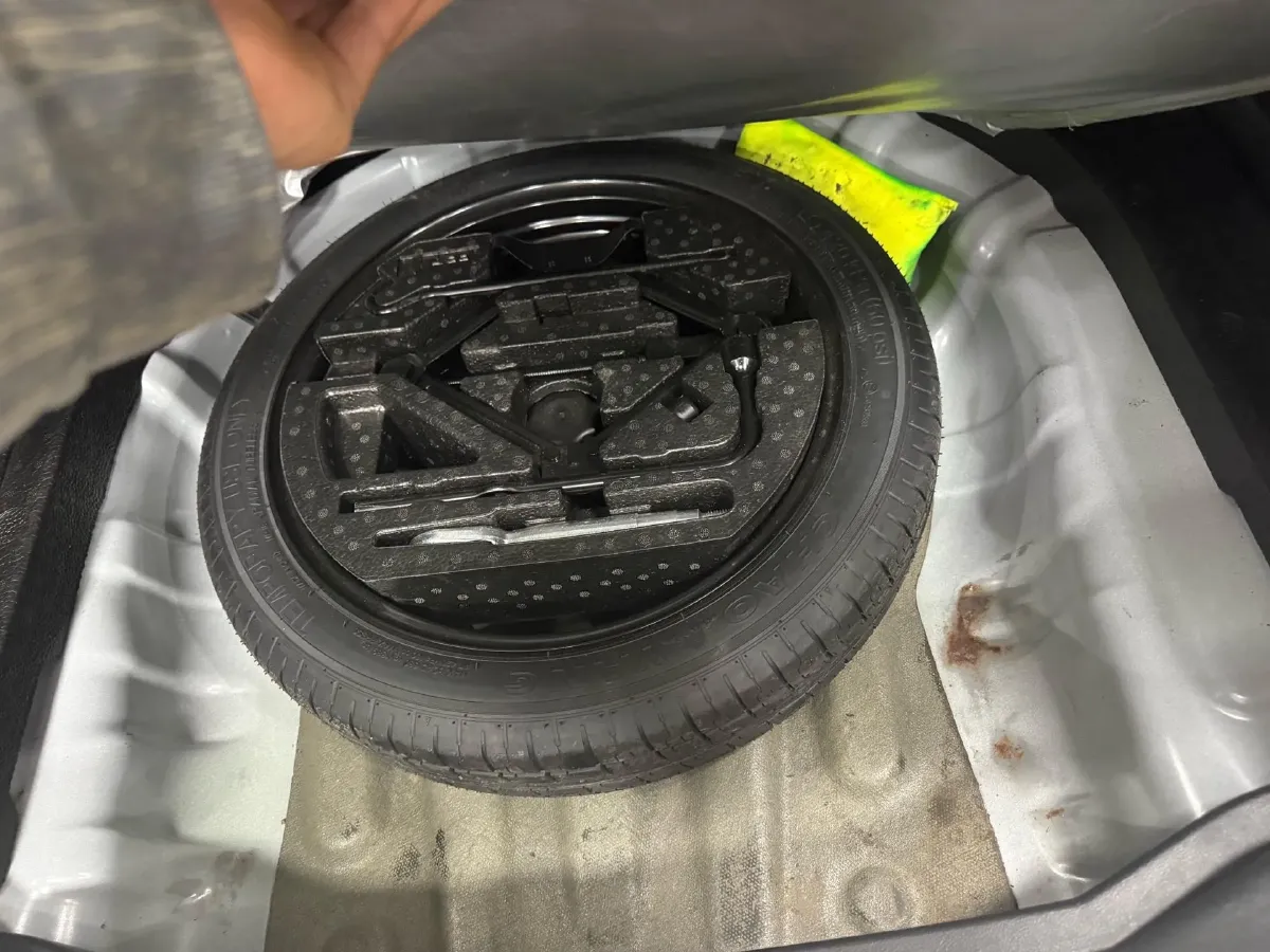 2023 MG 5 1.5L 129HP L4 5MT,autocango,china used car exporter,china ev exporter,chinese used car exporter,chinese used ev exporter