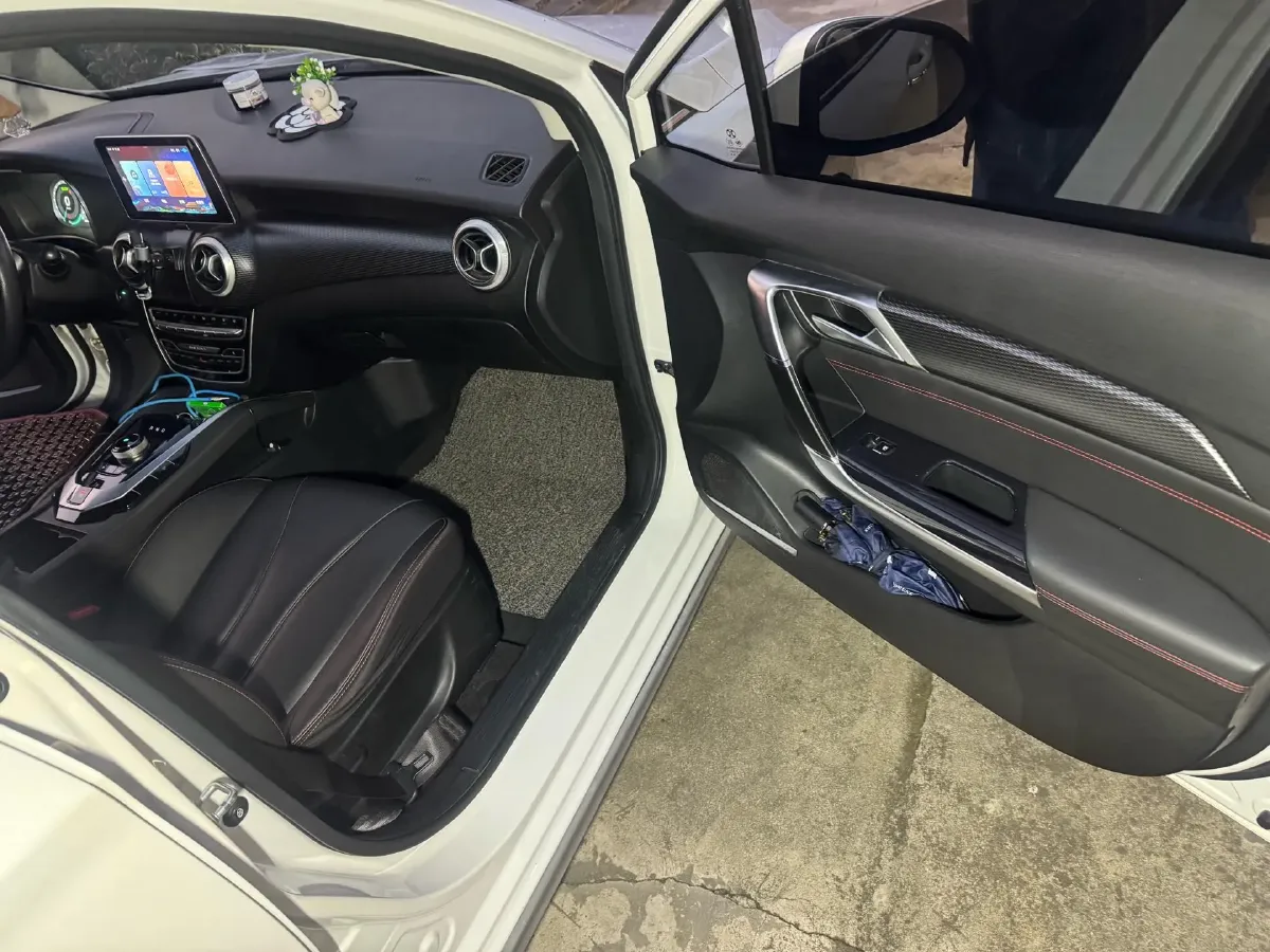 2018 BeiJing Auto EU5 BEV 53.66KWH,autocango,china used car exporter,china ev exporter,chinese used car exporter,chinese used ev exporter