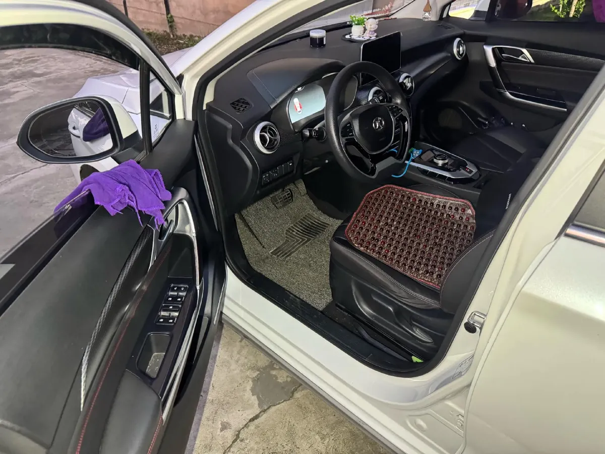 2018 BeiJing Auto EU5 BEV 53.66KWH,autocango,china used car exporter,china ev exporter,chinese used car exporter,chinese used ev exporter