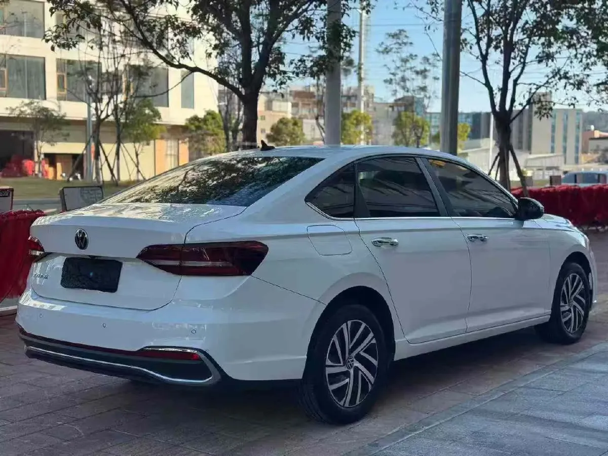 2023 Volkswagen Lavida 1.5L 113HP L4 6AT,autocango,china used car exporter,china ev exporter,chinese used car exporter,chinese used ev exporter