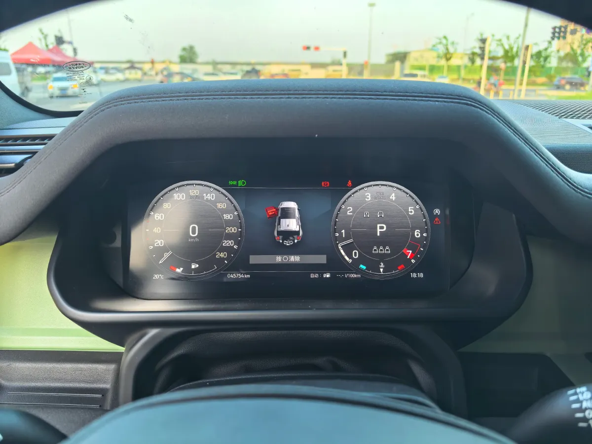 2023 Land Rover Defender 3.0T 400HP L6 8AT,autocango,china used car exporter,china ev exporter,chinese used car exporter,chinese used ev exporter