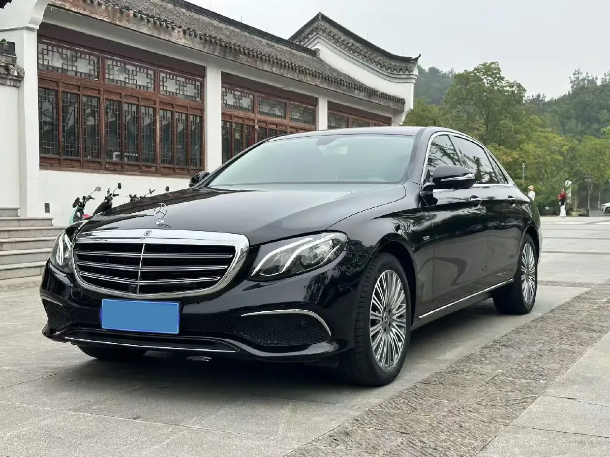 2020 Mercedes-Benz E Class 2.0T 258HP L4 9AT,autocango,china used car exporter,china ev exporter,chinese used car exporter,chinese used ev exporter