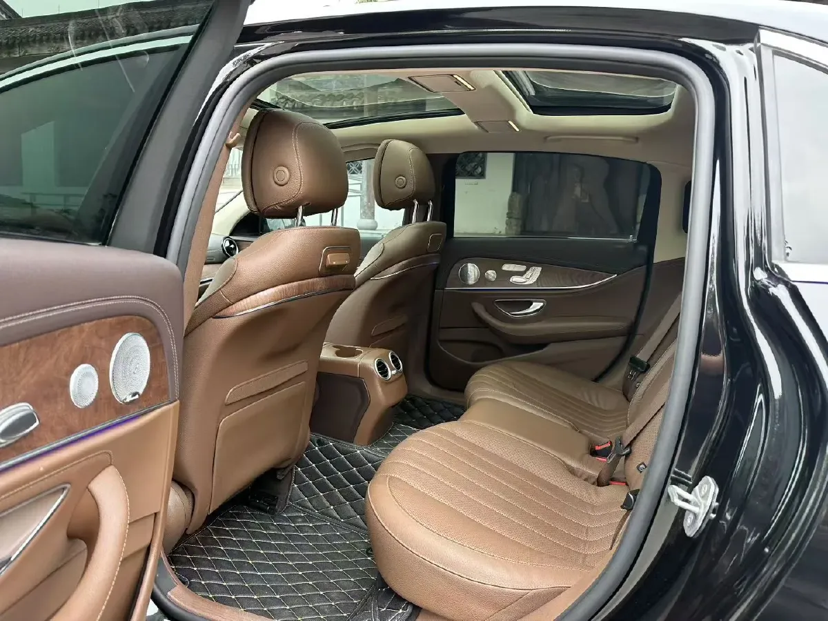 2020 Mercedes-Benz E Class 2.0T 258HP L4 9AT,autocango,china used car exporter,china ev exporter,chinese used car exporter,chinese used ev exporter