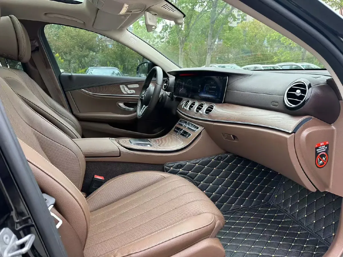 2020 Mercedes-Benz E Class 2.0T 258HP L4 9AT,autocango,china used car exporter,china ev exporter,chinese used car exporter,chinese used ev exporter