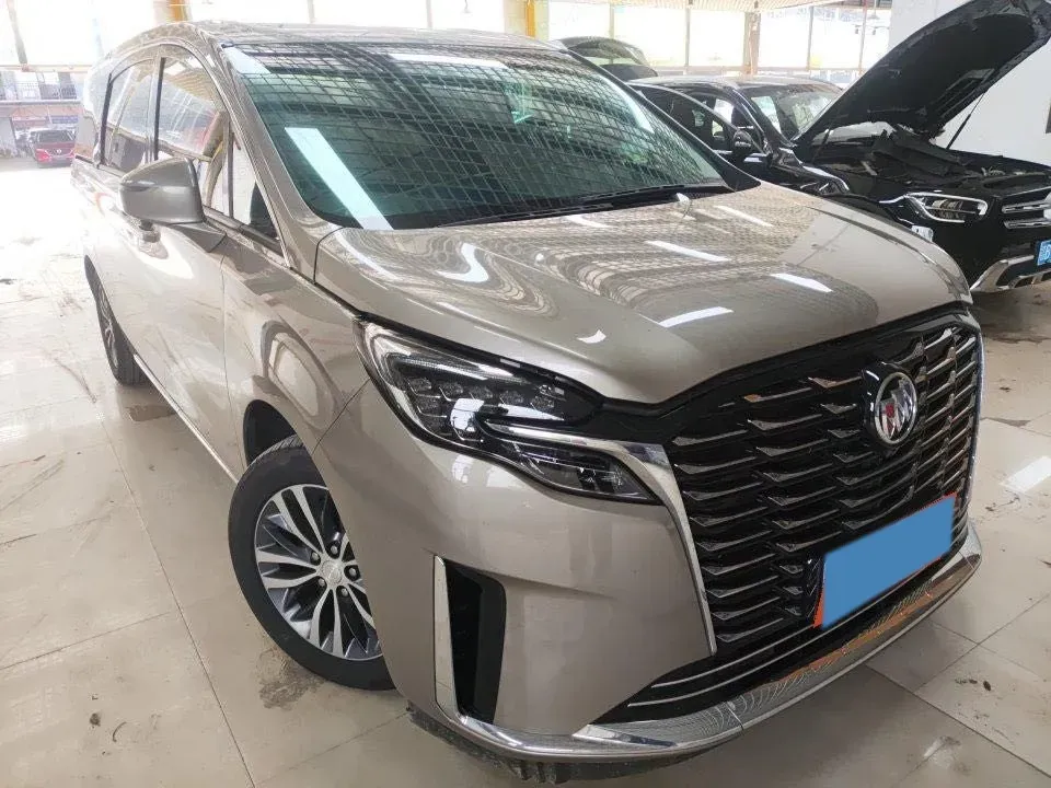 2023 Buick GL8 2.0T 237HP L4 9AT,autocango,china used car exporter,china ev exporter,chinese used car exporter,chinese used ev exporter