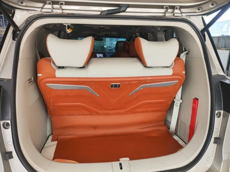 2023 Buick GL8 2.0T 237HP L4 9AT,autocango,china used car exporter,china ev exporter,chinese used car exporter,chinese used ev exporter