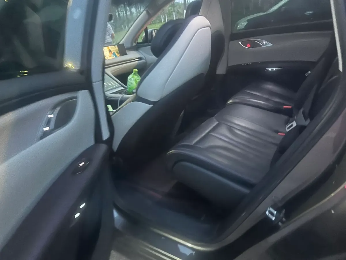 2023 IM LS7 BEV 90KWH,autocango,china used car exporter,china ev exporter,chinese used car exporter,chinese used ev exporter