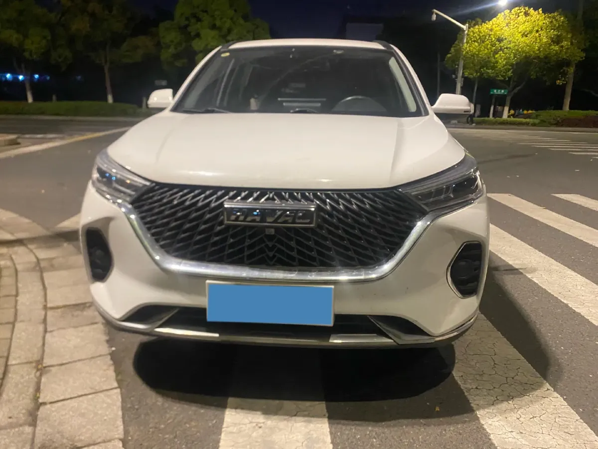 2021 Haval M6 1.5T 150HP L4 7DCT,autocango,china used car exporter,china ev exporter,chinese used car exporter,chinese used ev exporter