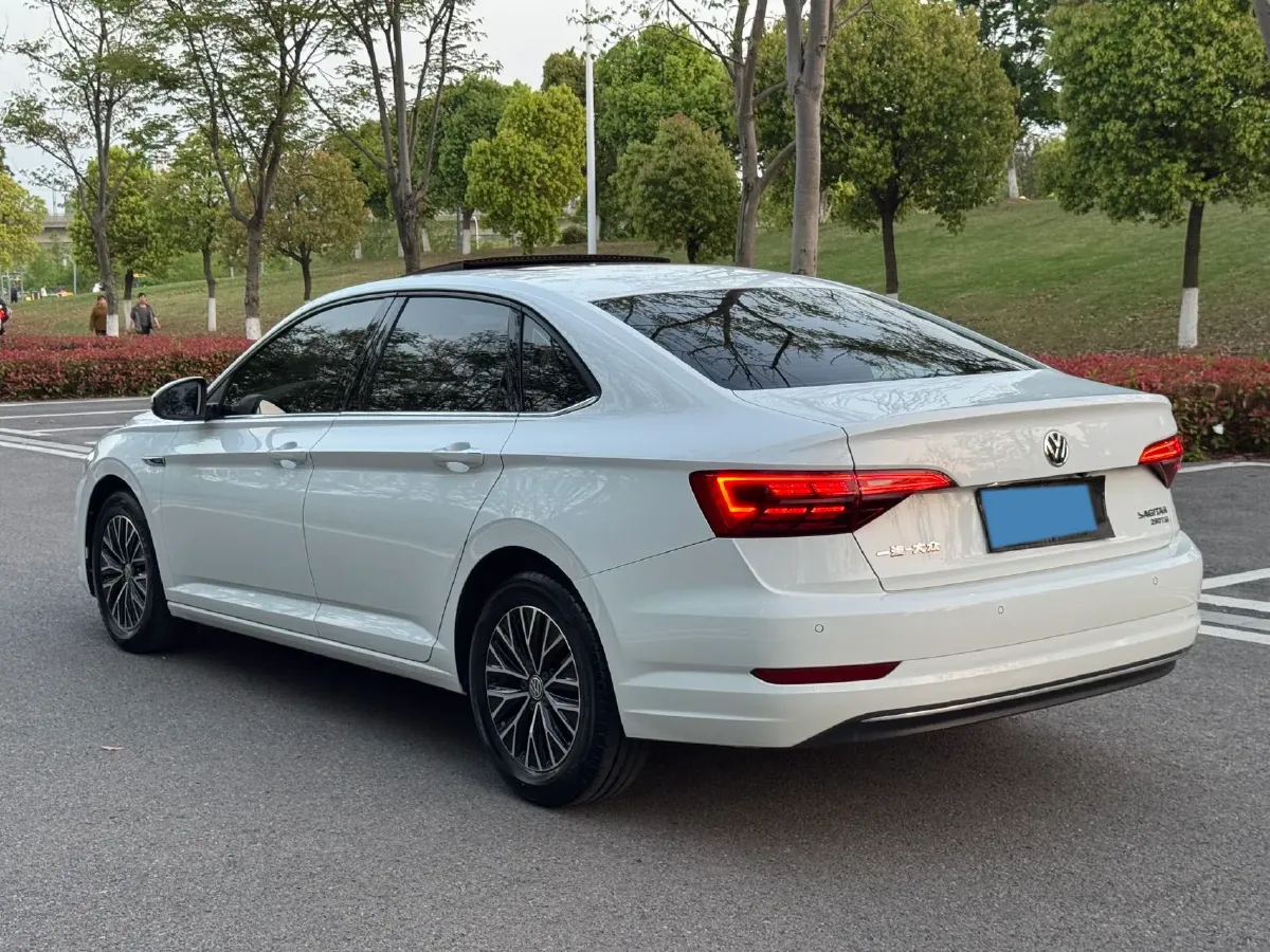 2020 Volkswagen Sagitar 1.4T 150HP L4 7DCT,autocango,china used car exporter,china ev exporter,chinese used car exporter,chinese used ev exporter