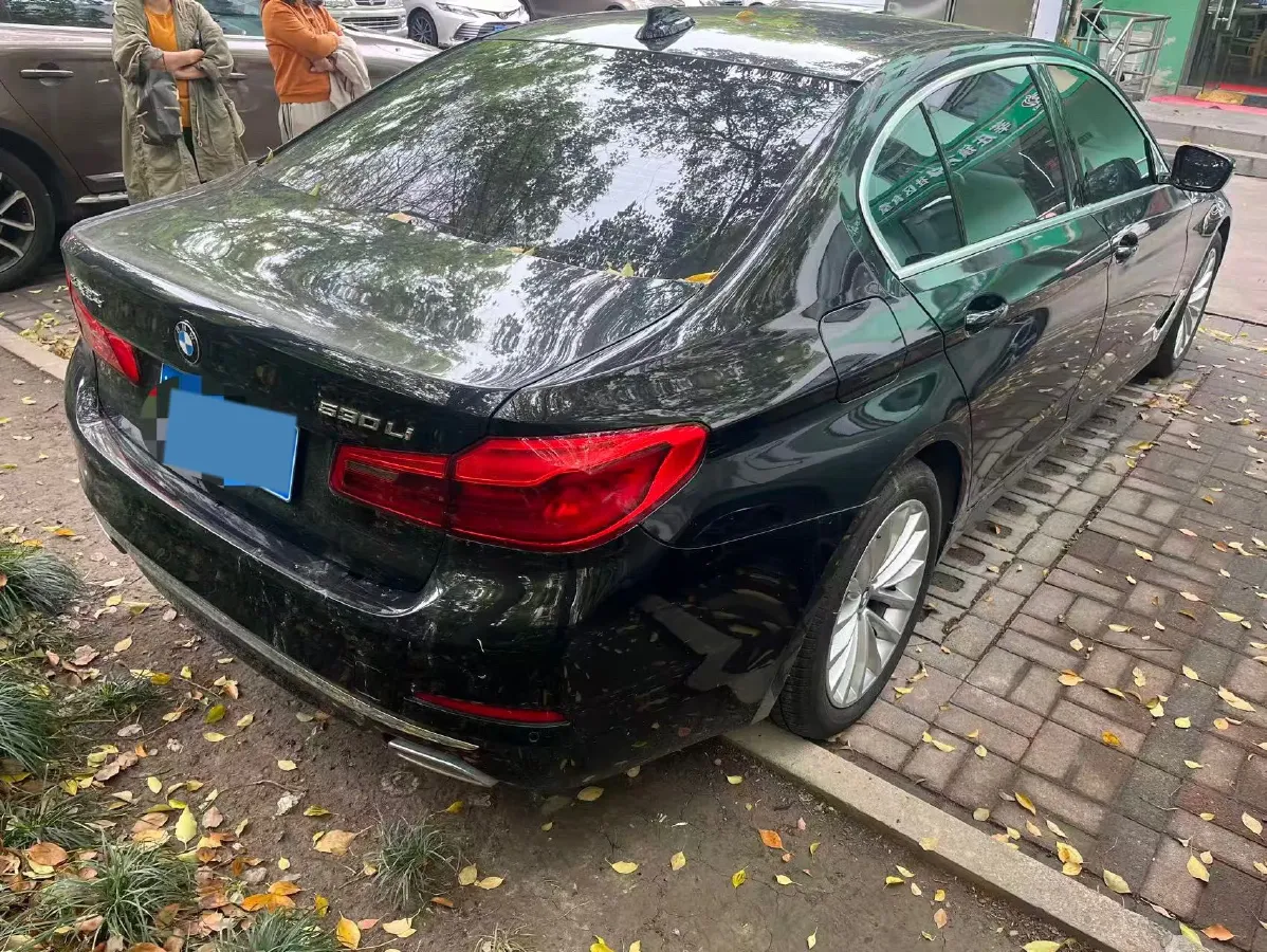 2020 BMW 5 Series 2.0T 252HP L4 8AT,autocango,china used car exporter,china ev exporter,chinese used car exporter,chinese used ev exporter