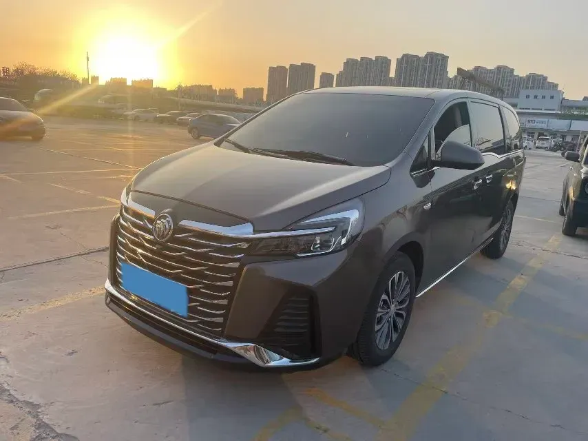 2023 Buick GL8 2.0T 237HP L4 9AT,autocango,china used car exporter,china ev exporter,chinese used car exporter,chinese used ev exporter