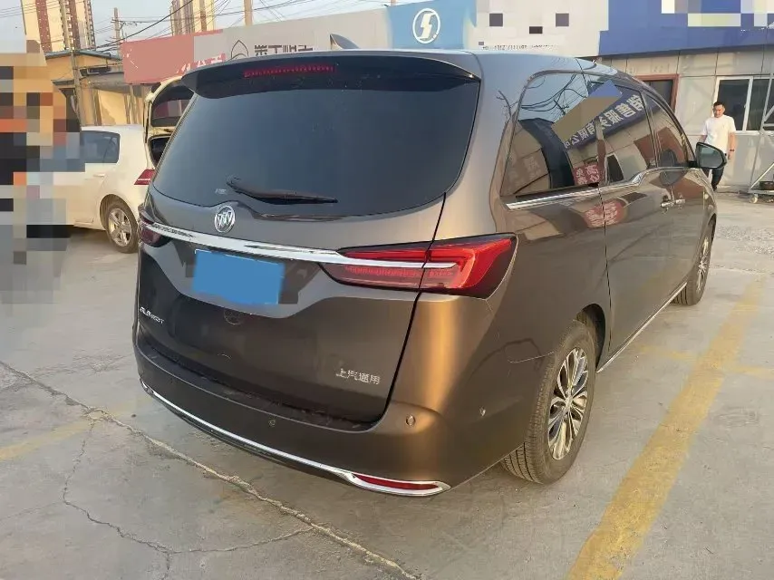 2023 Buick GL8 2.0T 237HP L4 9AT,autocango,china used car exporter,china ev exporter,chinese used car exporter,chinese used ev exporter