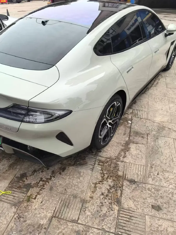 2024 MI SU7 BEV 94.3KWH,autocango,china used car exporter,china ev exporter,chinese used car exporter,chinese used ev exporter