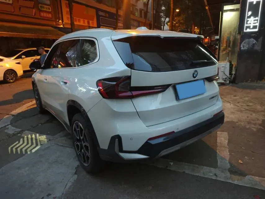 2024 BMW X1 2.0T 204HP L4 7DCT,autocango,china used car exporter,china ev exporter,chinese used car exporter,chinese used ev exporter