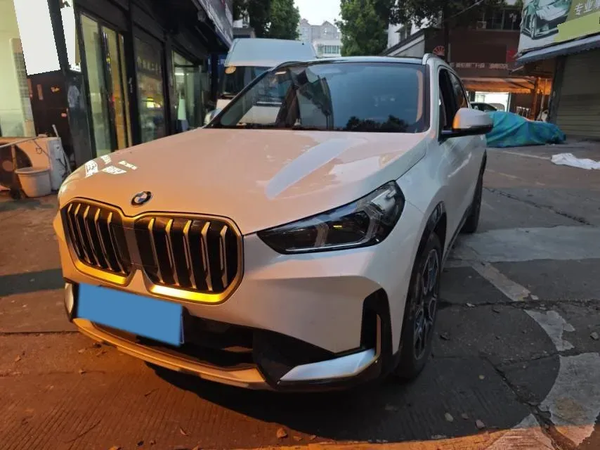 2024 BMW X1 2.0T 204HP L4 7DCT,autocango,china used car exporter,china ev exporter,chinese used car exporter,chinese used ev exporter