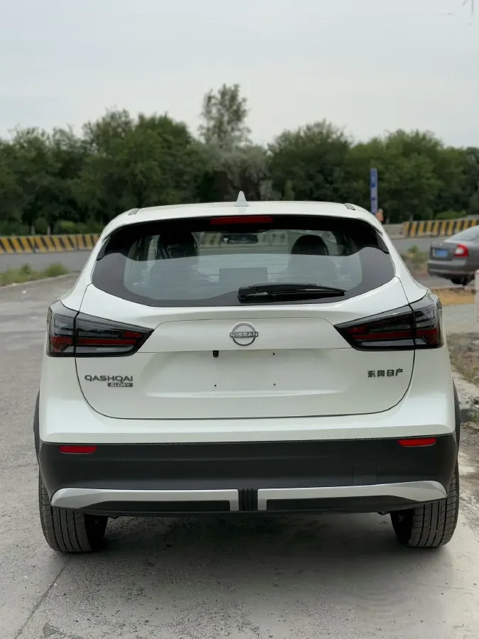 2025 Nissan Qashqai 2.0L 151HP L4 CVT,autocango,china used car exporter,china ev exporter,chinese used car exporter,chinese used ev exporter