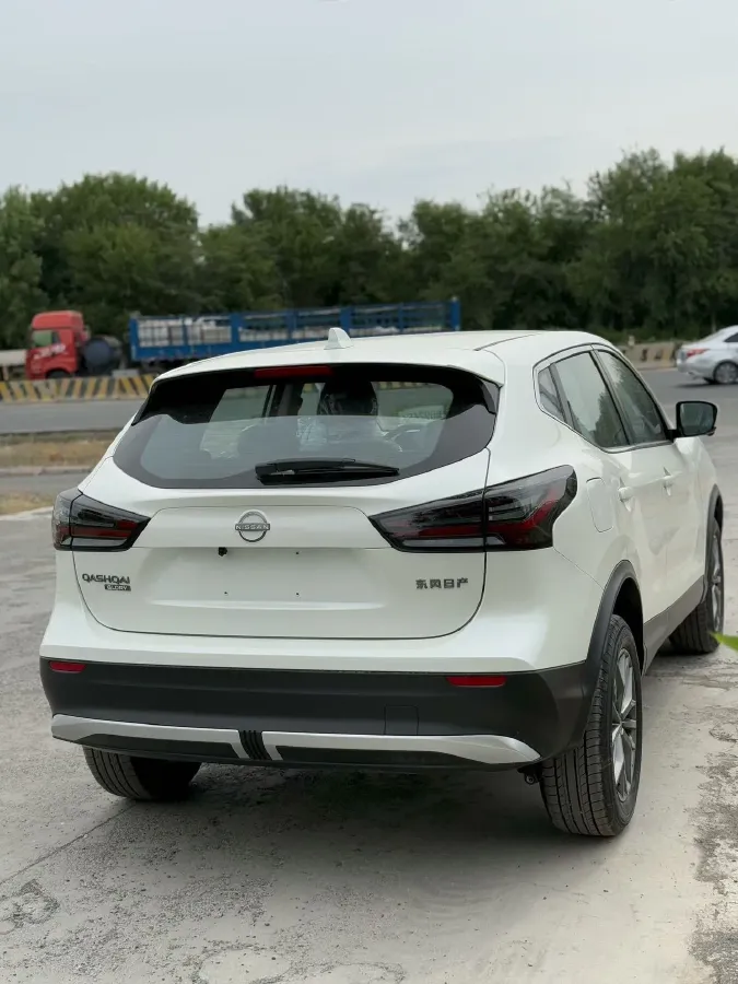 2025 Nissan Qashqai 2.0L 151HP L4 CVT,autocango,china used car exporter,china ev exporter,chinese used car exporter,chinese used ev exporter