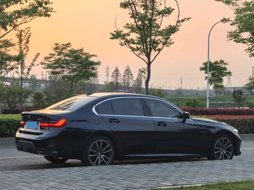 2023 BMW 3 Series 2.0T 184HP L4 8AT,autocango,china used car exporter,china ev exporter,chinese used car exporter,chinese used ev exporter