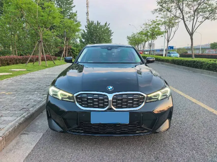 2023 BMW 3 Series 2.0T 184HP L4 8AT,autocango,china used car exporter,china ev exporter,chinese used car exporter,chinese used ev exporter