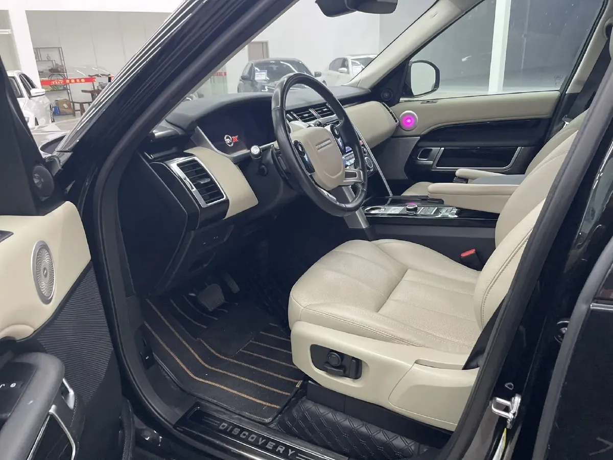 2020 Land Rover Discovery 3.0T 340HP V6 8AT,autocango,china used car exporter,china ev exporter,chinese used car exporter,chinese used ev exporter