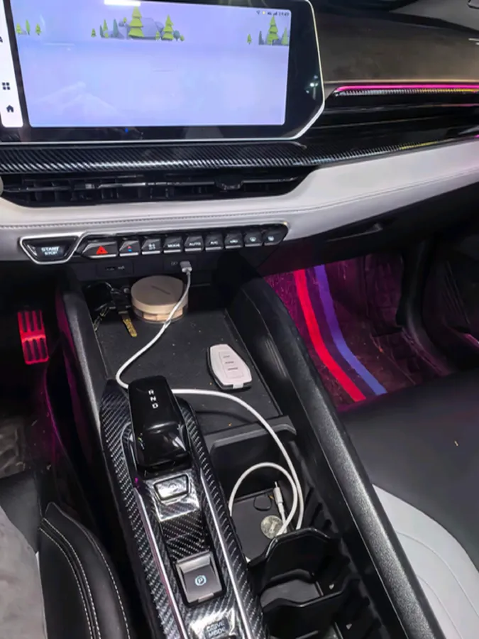 2022 Geely Binray 1.5T 181HP L4 7DCT,autocango,china used car exporter,china ev exporter,chinese used car exporter,chinese used ev exporter