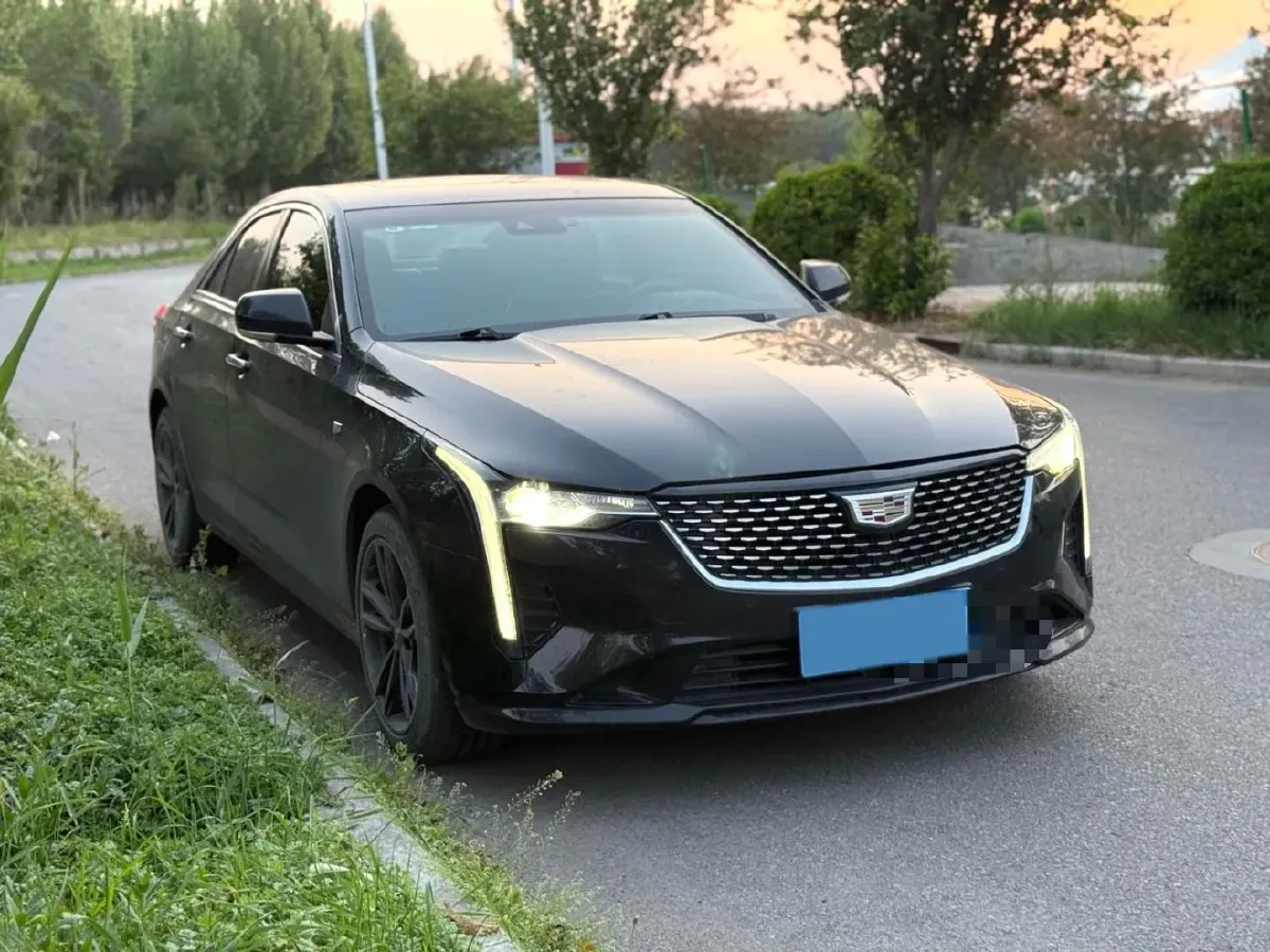 2021 Cadillac CT4 2.0T 237HP L4 8AT,autocango,china used car exporter,china ev exporter,chinese used car exporter,chinese used ev exporter