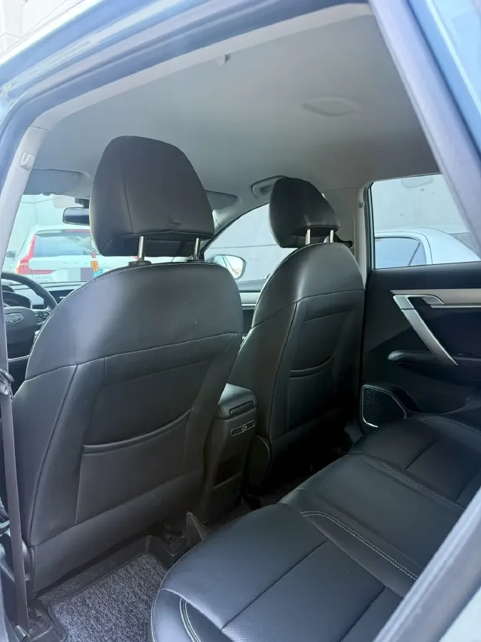 2025 Geely Coolray 1.5L 126HP L4 CVT,autocango,china used car exporter,china ev exporter,chinese used car exporter,chinese used ev exporter