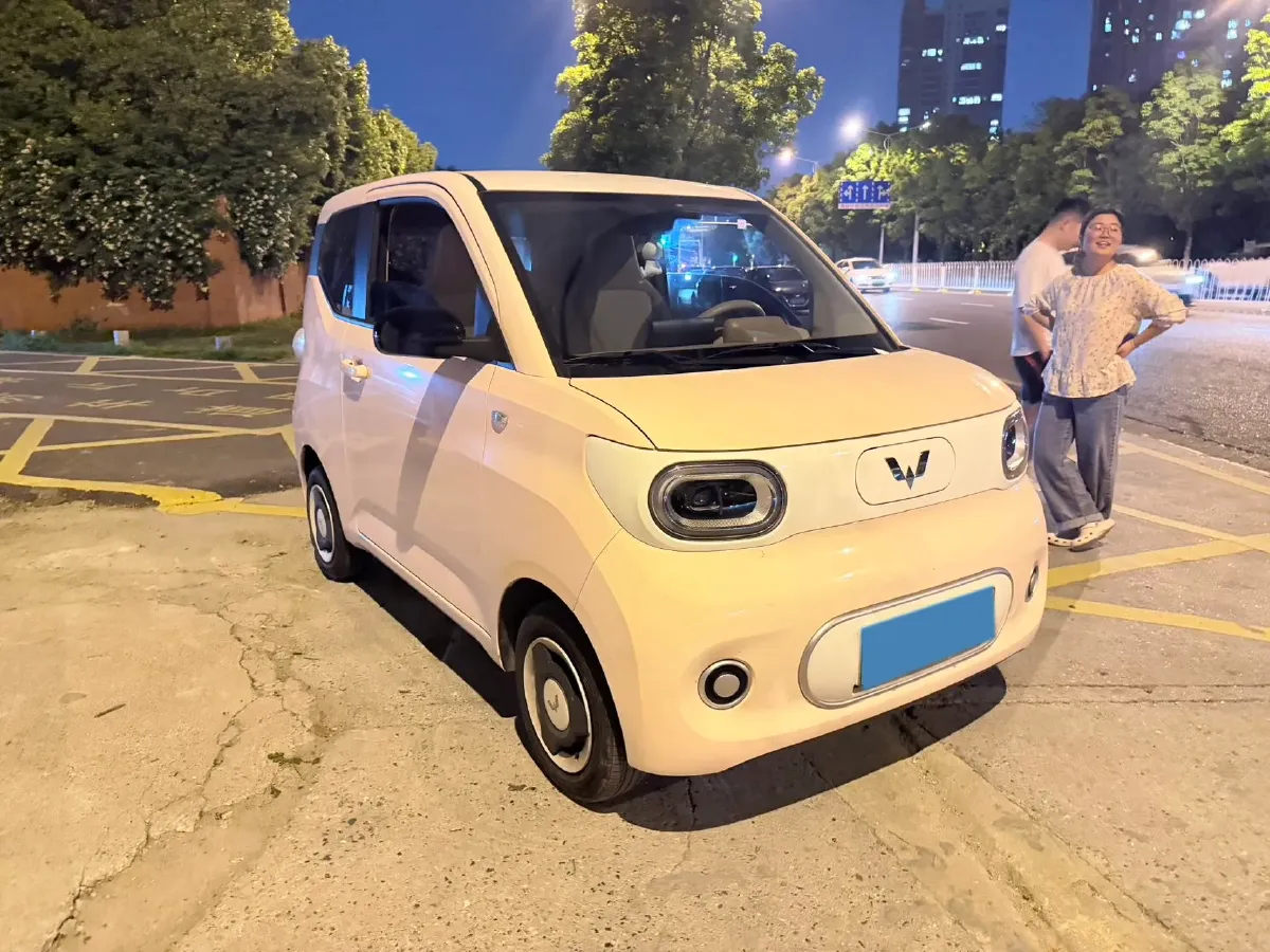 2024 WuLing HongGuang MINI EV BEV 17.3KWH,autocango,china used car exporter,china ev exporter,chinese used car exporter,chinese used ev exporter