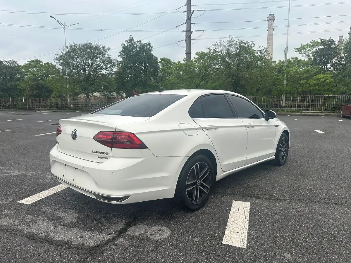 2019 Volkswagen Passat 1.4T 150HP L4 7DCT,autocango,china used car exporter,china ev exporter,chinese used car exporter,chinese used ev exporter
