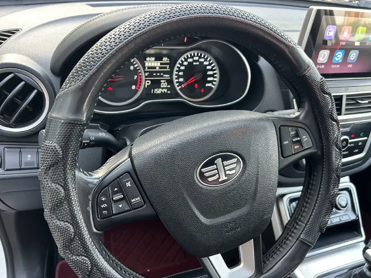 2019 Bestune X40 1.6L 114HP L4 6AT,autocango,china used car exporter,china ev exporter,chinese used car exporter,chinese used ev exporter