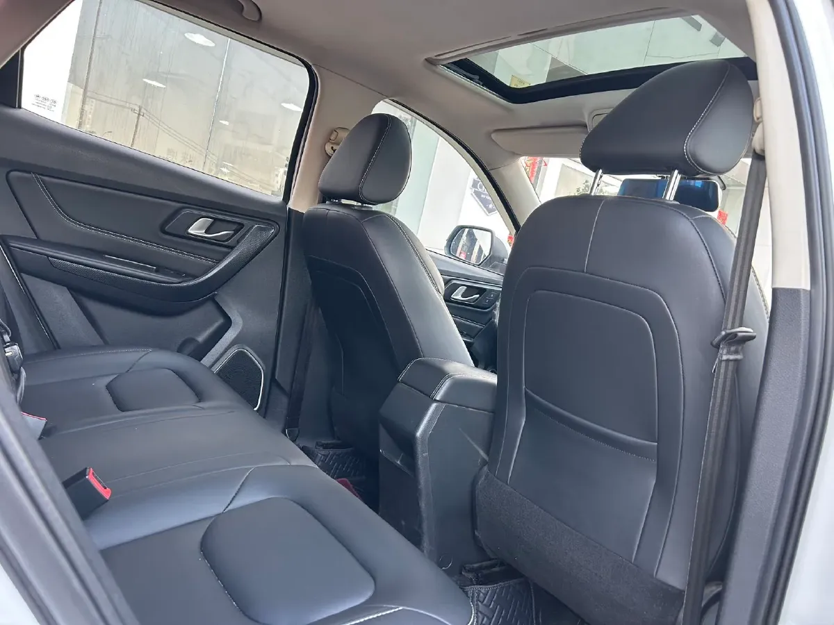 2019 Bestune X40 1.6L 114HP L4 6AT,autocango,china used car exporter,china ev exporter,chinese used car exporter,chinese used ev exporter