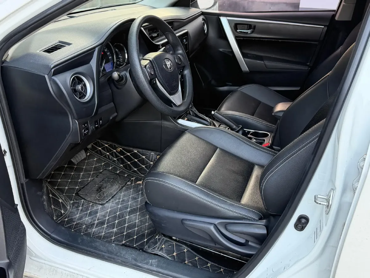 2017 Toyota Levin 1.2T 116HP L4 6MT,autocango,china used car exporter,china ev exporter,chinese used car exporter,chinese used ev exporter