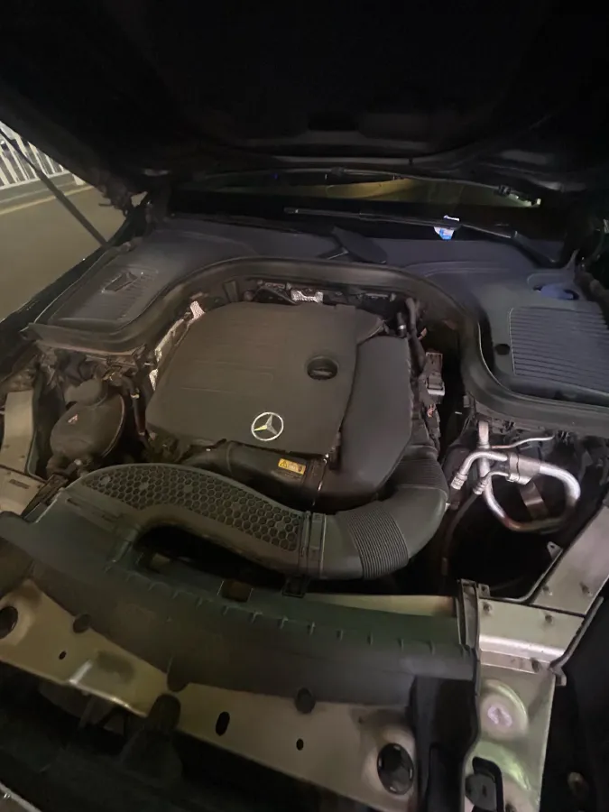 2020 Mercedes-Benz GLC Class 2.0T 197HP L4 9AT,autocango,china used car exporter,china ev exporter,chinese used car exporter,chinese used ev exporter