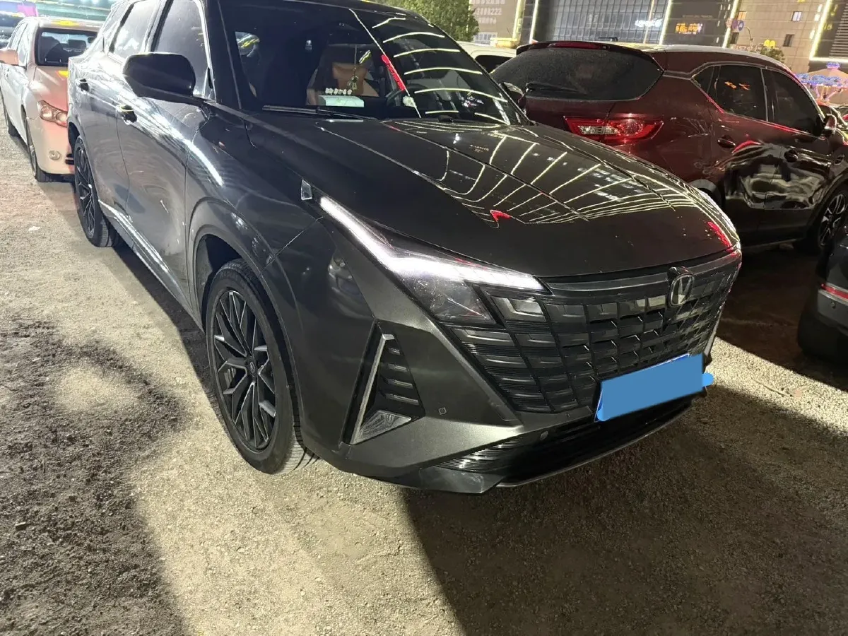 2025 ChangAn UNI-Z 1.5T 188HP L4 7DCT,autocango,china used car exporter,china ev exporter,chinese used car exporter,chinese used ev exporter