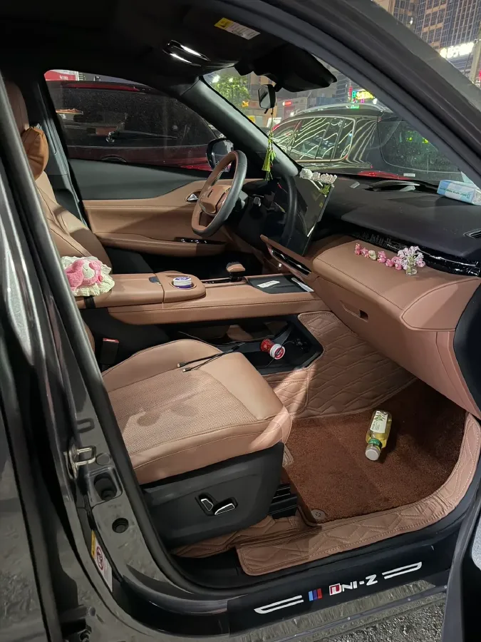 2025 ChangAn UNI-Z 1.5T 188HP L4 7DCT,autocango,china used car exporter,china ev exporter,chinese used car exporter,chinese used ev exporter