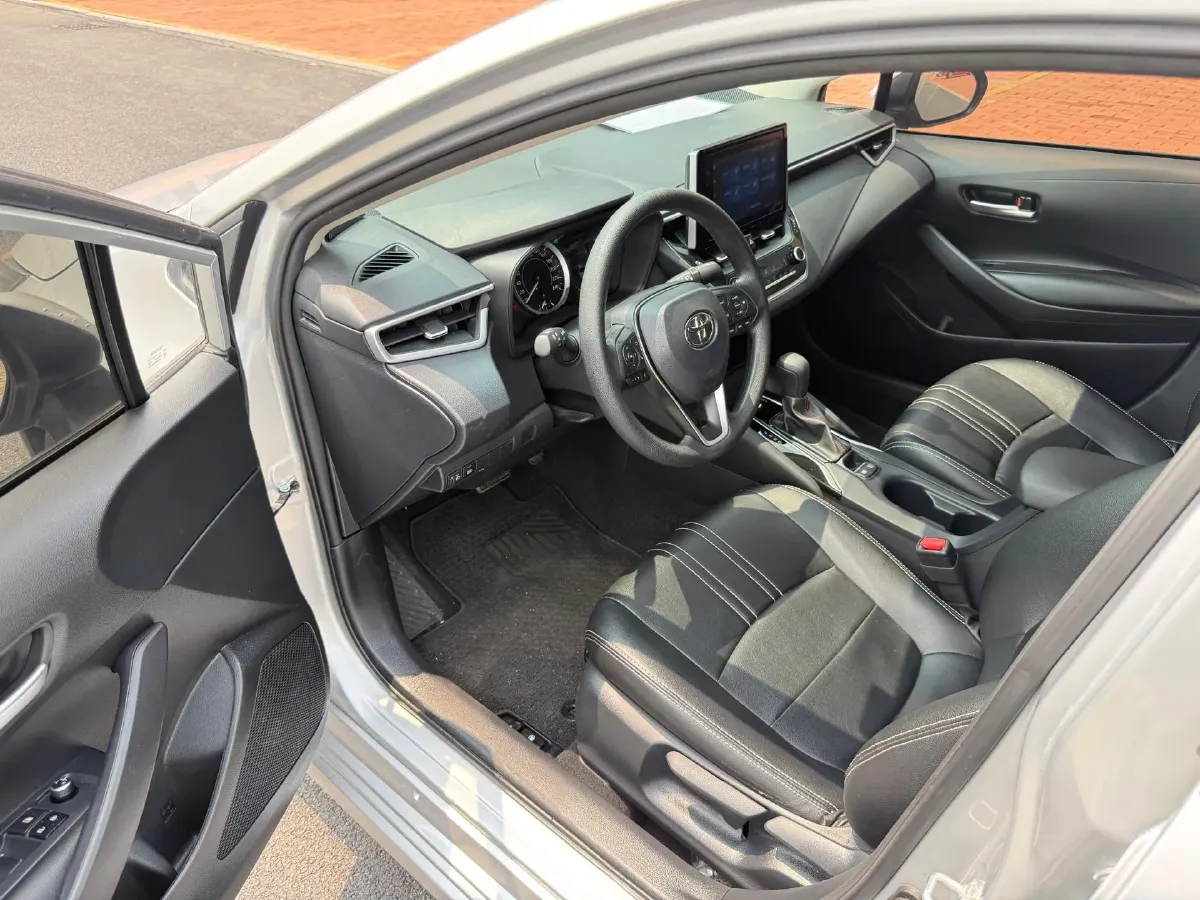 2021 Toyota Corolla 1.2T 116HP L4 CVT,autocango,china used car exporter,china ev exporter,chinese used car exporter,chinese used ev exporter