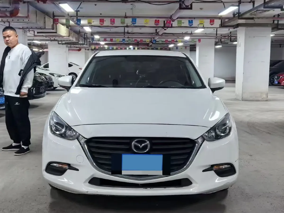 2017 Mazda 3 Axela 1.5L 117HP L4 6MT,autocango,china used car exporter,china ev exporter,chinese used car exporter,chinese used ev exporter