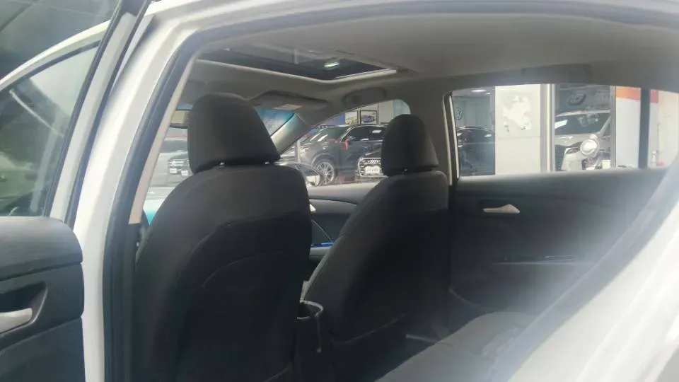 2019 Chevrolet Cavalier 1.5L 113HP L4 6AT,autocango,china used car exporter,china ev exporter,chinese used car exporter,chinese used ev exporter