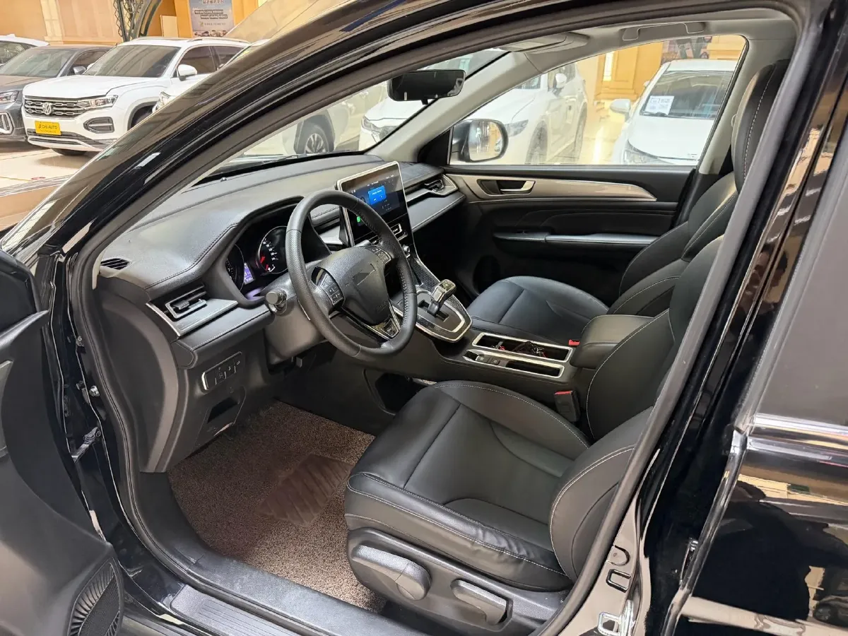 2023 Haval M6 1.5T 150HP L4 7DCT,autocango,china used car exporter,china ev exporter,chinese used car exporter,chinese used ev exporter