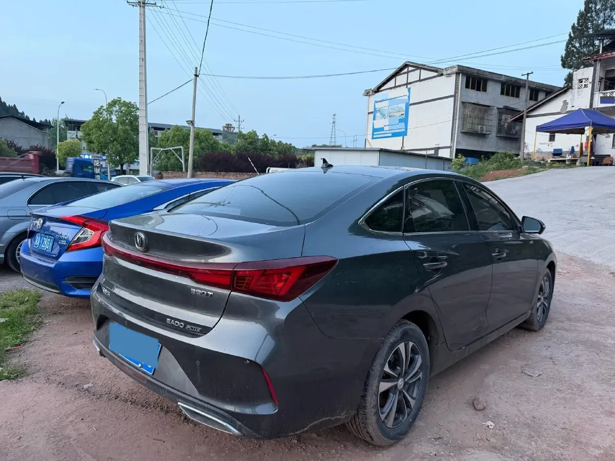 2021 ChangAn Eado 1.4T 160HP L4 7DCT,autocango,china used car exporter,china ev exporter,chinese used car exporter,chinese used ev exporter