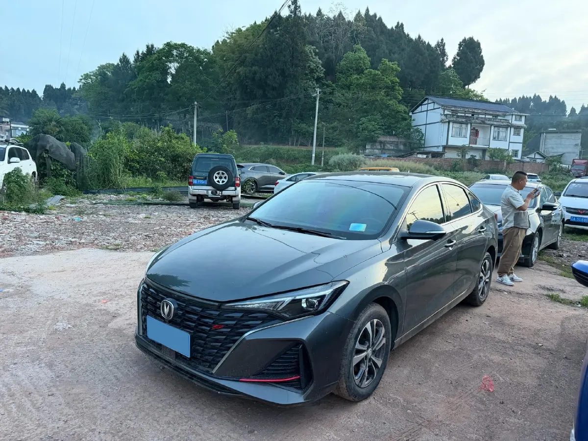 2021 ChangAn Eado 1.4T 160HP L4 7DCT,autocango,china used car exporter,china ev exporter,chinese used car exporter,chinese used ev exporter