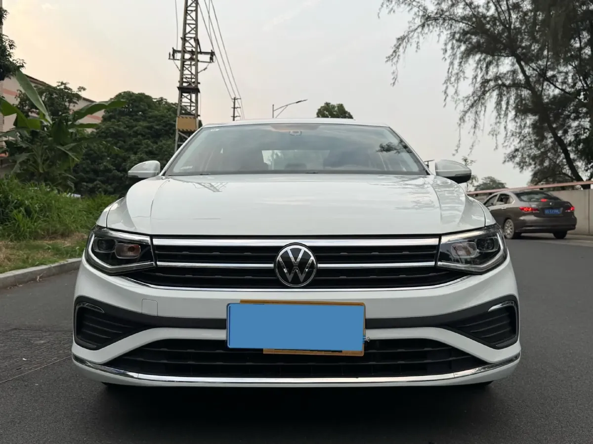 2025 Volkswagen Bora 1.2T 116HP L4 7DCT,autocango,china used car exporter,china ev exporter,chinese used car exporter,chinese used ev exporter