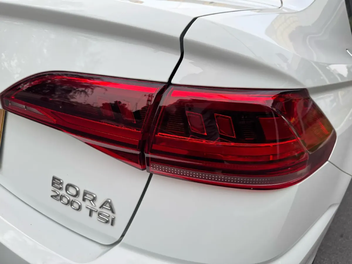 2025 Volkswagen Bora 1.2T 116HP L4 7DCT,autocango,china used car exporter,china ev exporter,chinese used car exporter,chinese used ev exporter