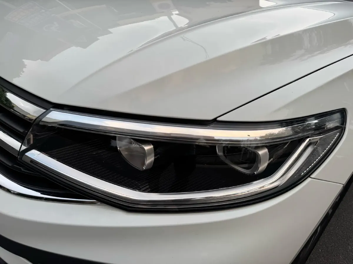 2025 Volkswagen Bora 1.2T 116HP L4 7DCT,autocango,china used car exporter,china ev exporter,chinese used car exporter,chinese used ev exporter