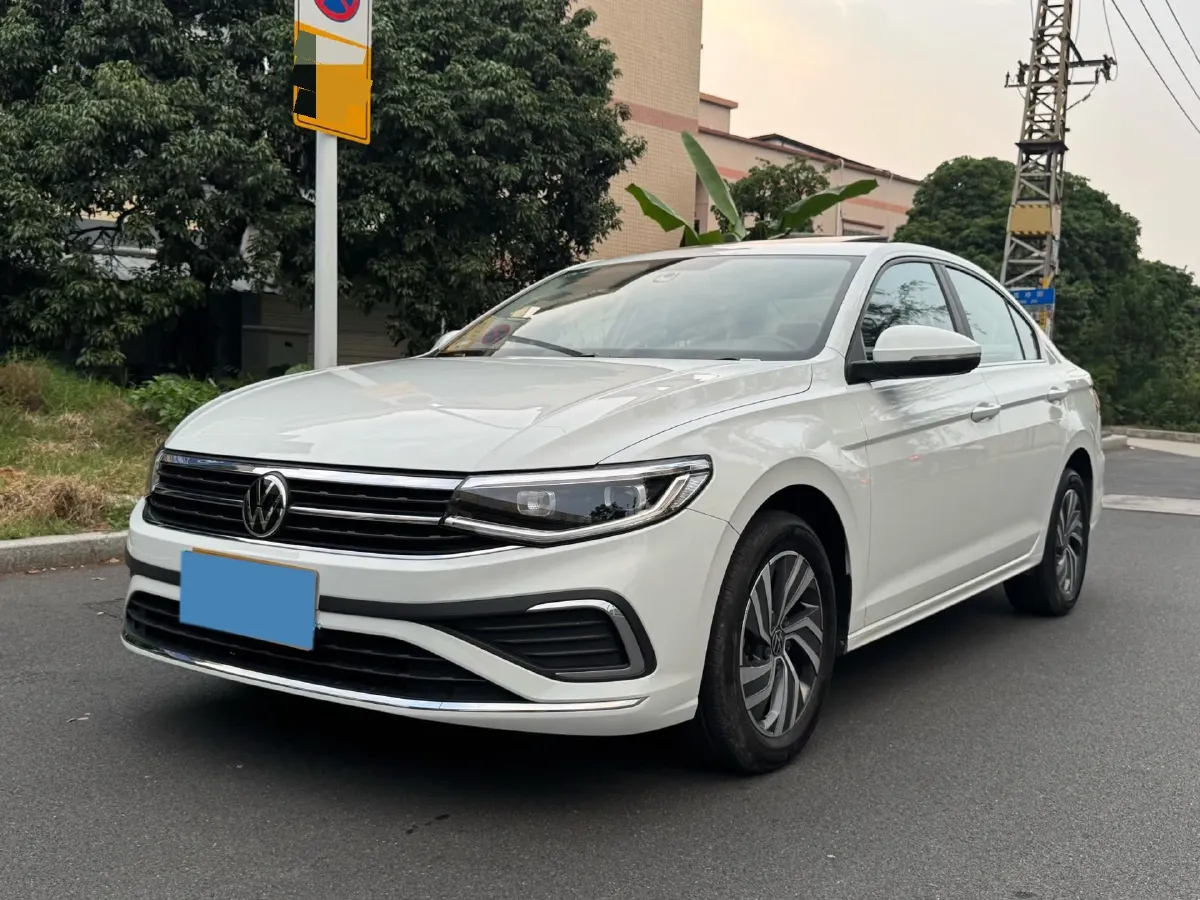 2025 Volkswagen Bora 1.2T 116HP L4 7DCT,autocango,china used car exporter,china ev exporter,chinese used car exporter,chinese used ev exporter