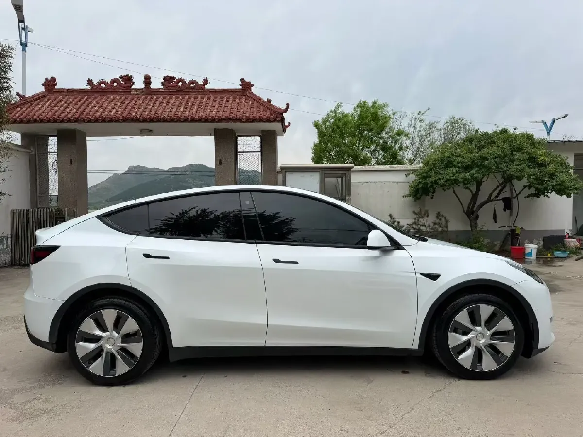 2021 Tesla Model Y BEV 76.8KWH,autocango,china used car exporter,china ev exporter,chinese used car exporter,chinese used ev exporter