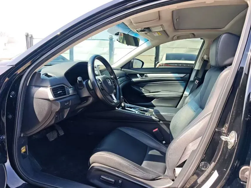 2018 Honda Accord 1.5T 194HP L4 CVT,autocango,china used car exporter,china ev exporter,chinese used car exporter,chinese used ev exporter