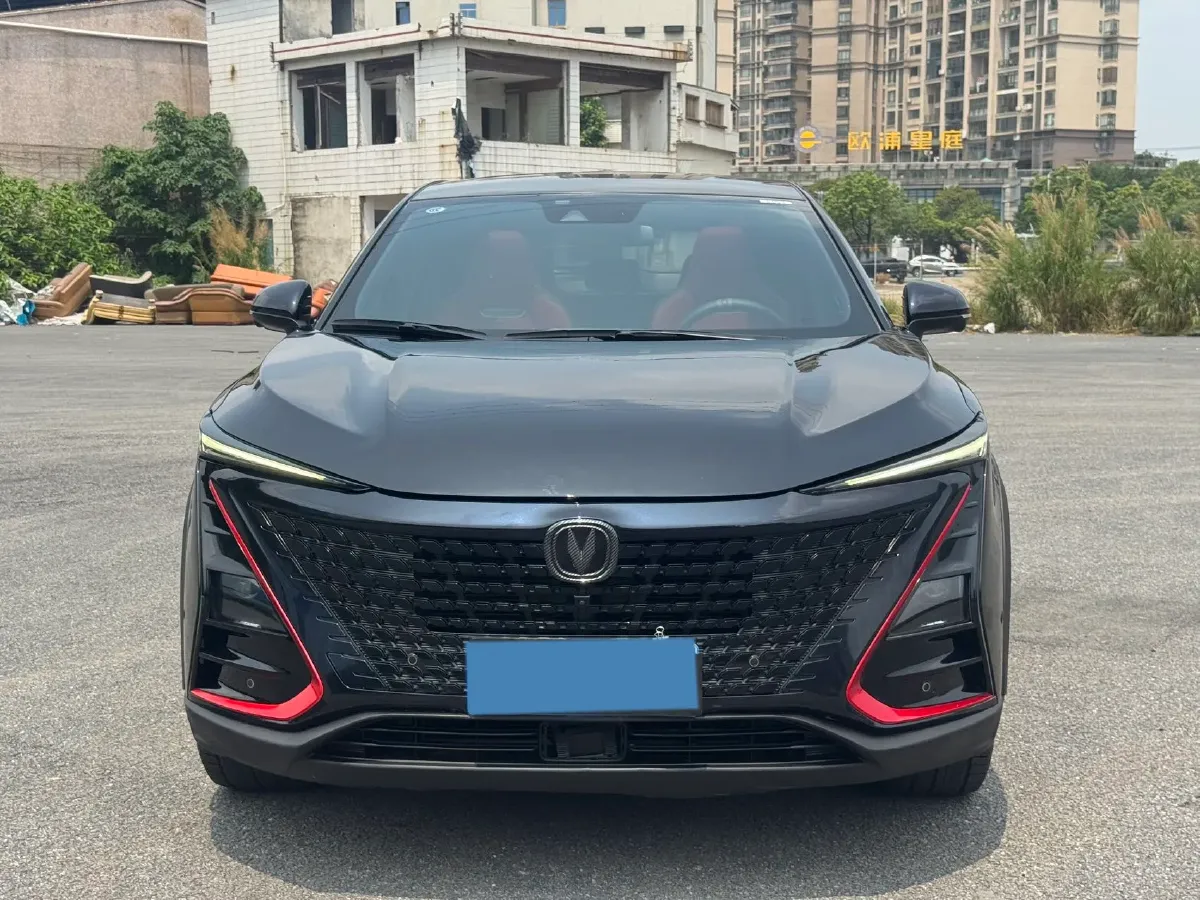 2020 ChangAn UNI-T 1.5T 180HP L4 7DCT,autocango,china used car exporter,china ev exporter,chinese used car exporter,chinese used ev exporter