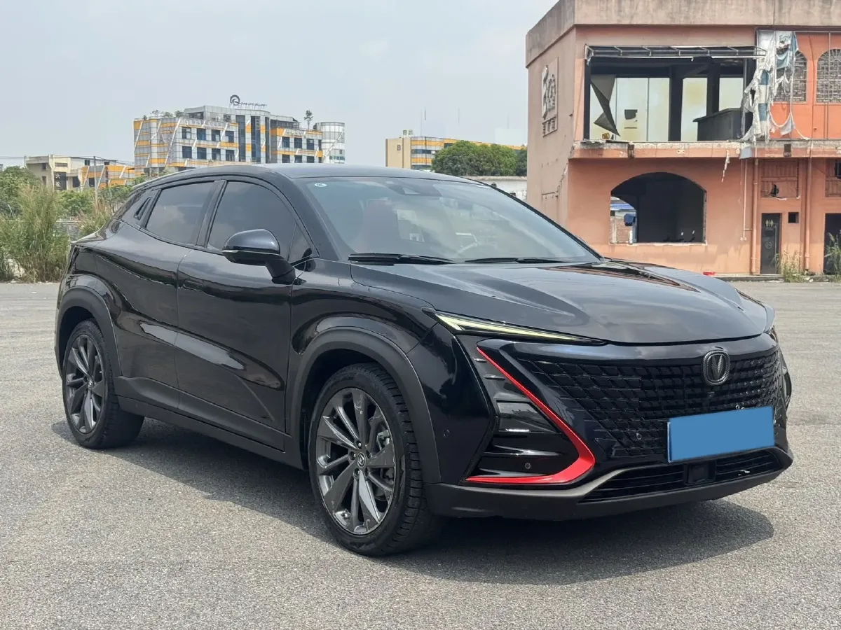 2020 ChangAn UNI-T 1.5T 180HP L4 7DCT,autocango,china used car exporter,china ev exporter,chinese used car exporter,chinese used ev exporter
