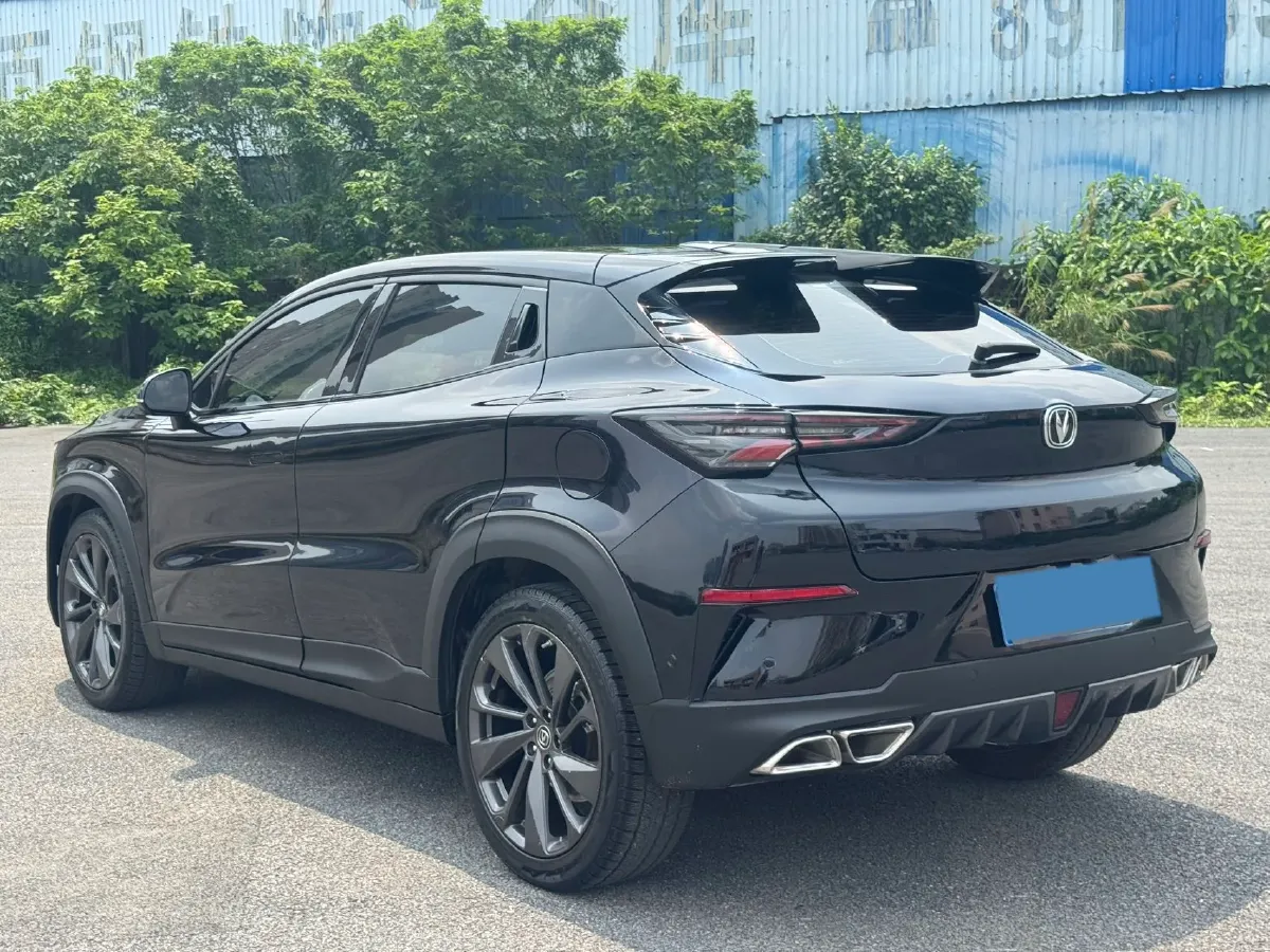 2020 ChangAn UNI-T 1.5T 180HP L4 7DCT,autocango,china used car exporter,china ev exporter,chinese used car exporter,chinese used ev exporter